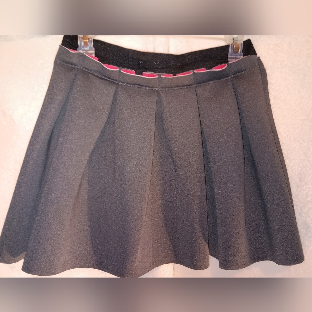 Connection 18 Pleated Flair Mini Skirt~Women's Size Medium